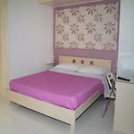 Casa Aragonese 住宿加早餐酒店 3*