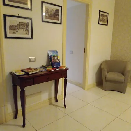 Couette-café Casa Aragonese 3*